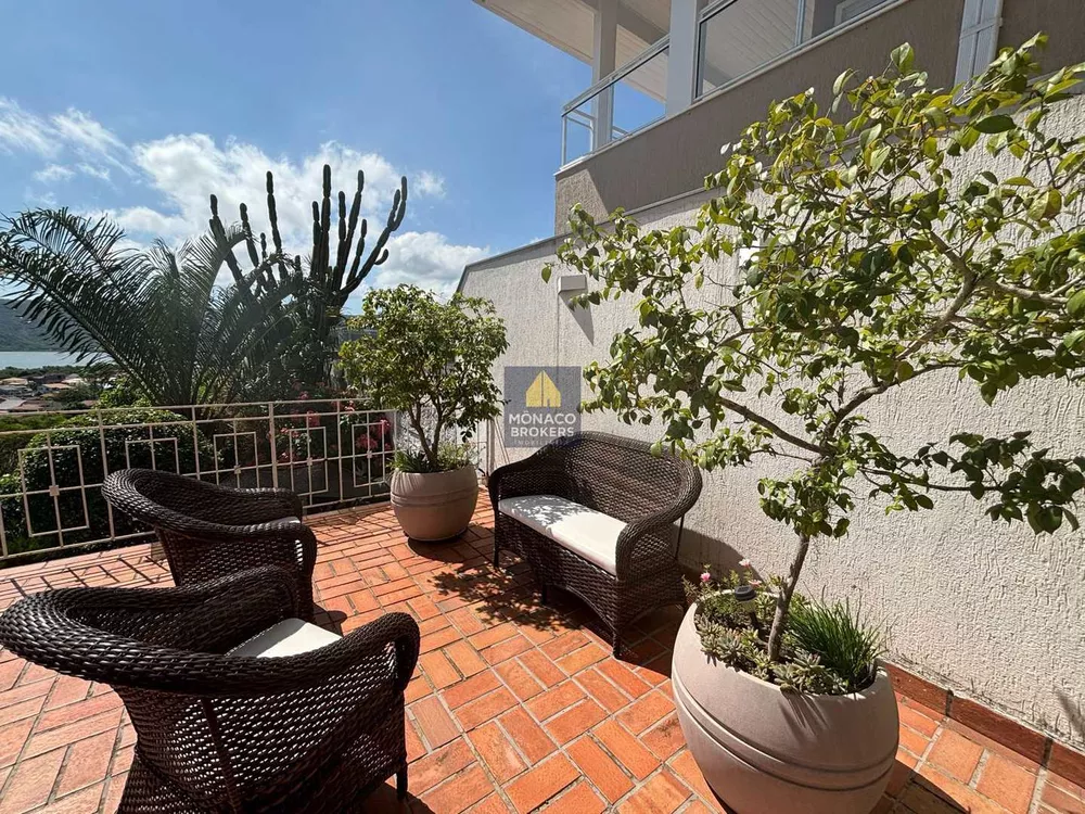 Casa, 4 quartos, 350 m² - Foto 29