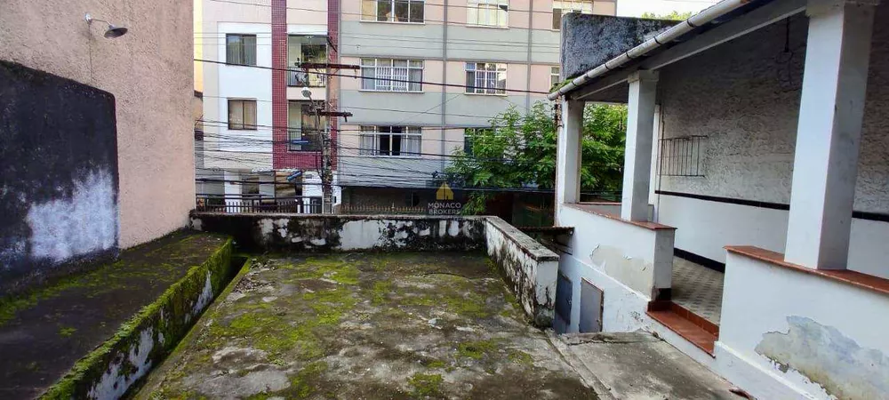 Casa, 2 quartos, 200 m² - Foto 1