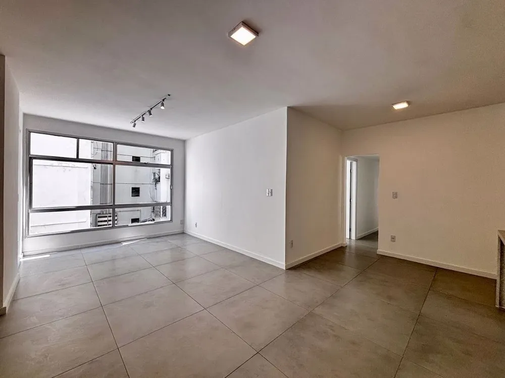Apartamento, 3 quartos, 120 m² - Foto 2