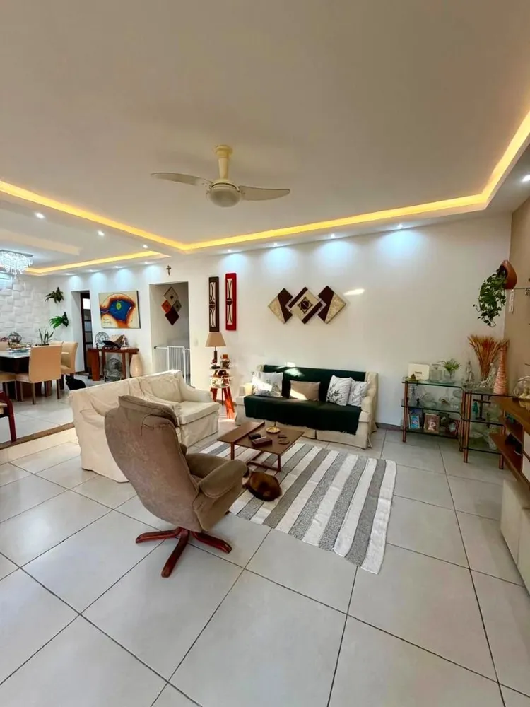 Casa, 3 quartos, 200 m² - Foto 3