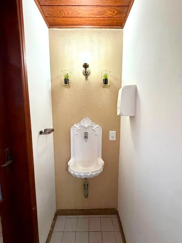 Casa, 3 quartos, 200 m² - Foto 13
