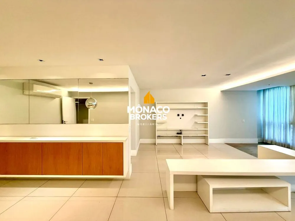 Apartamento, 4 quartos, 220 m² - Foto 12
