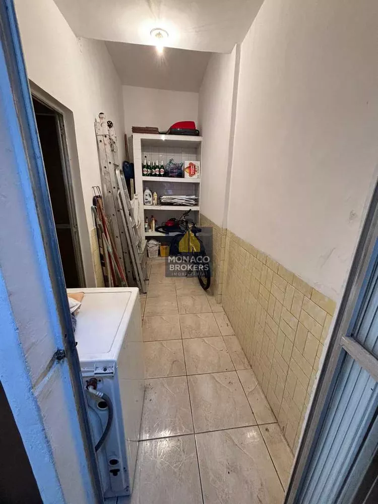 Casa, 6 quartos, 200 m² - Foto 36