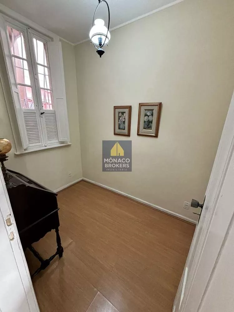 Casa, 6 quartos, 200 m² - Foto 19