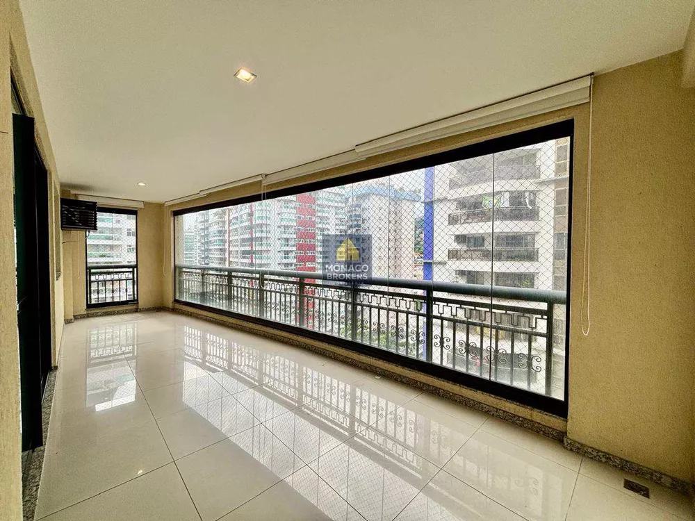 Apartamento, 3 quartos, 140 m² - Foto 1