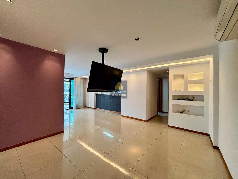 Apartamento, 3 quartos, 140 m² - Foto 2