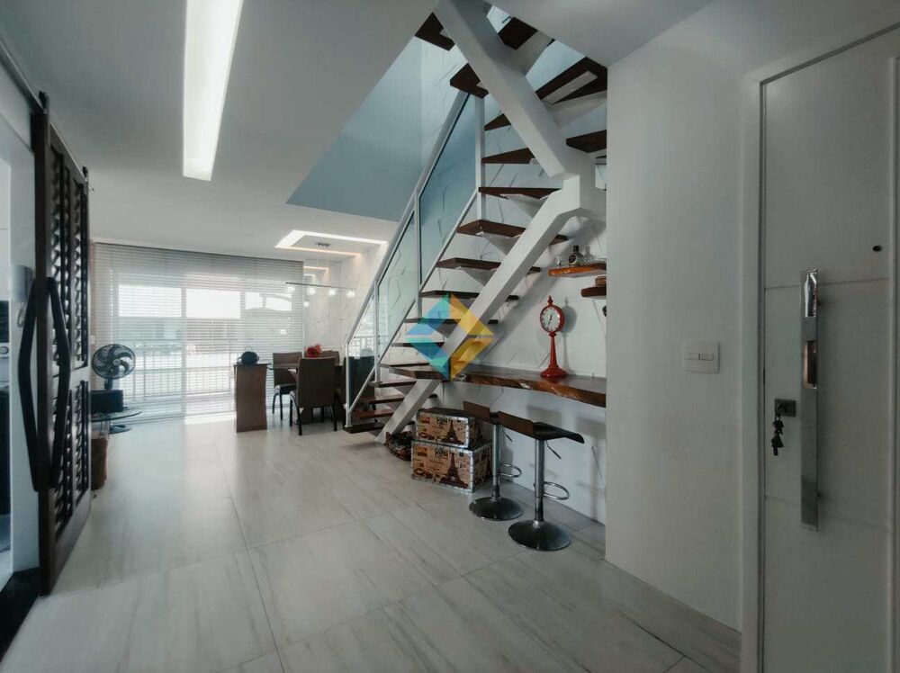 Cobertura, 3 quartos, 250 m² - Foto 3