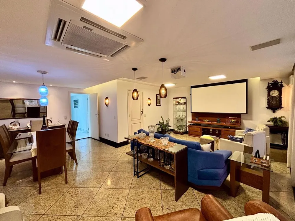 Apartamento, 3 quartos, 220 m² - Foto 1
