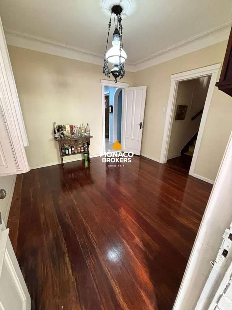 Casa, 6 quartos, 200 m² - Foto 17