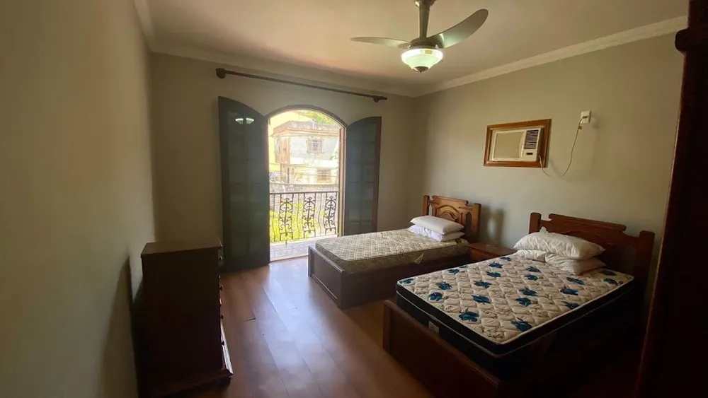 Casa, 4 quartos, 245 m² - Foto 21