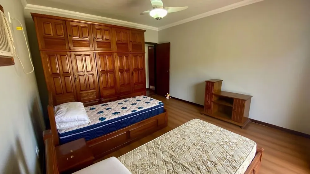Casa, 4 quartos, 245 m² - Foto 24