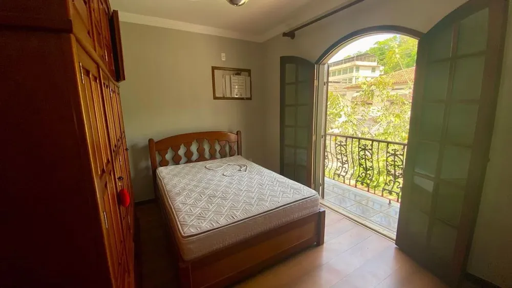 Casa, 4 quartos, 245 m² - Foto 11