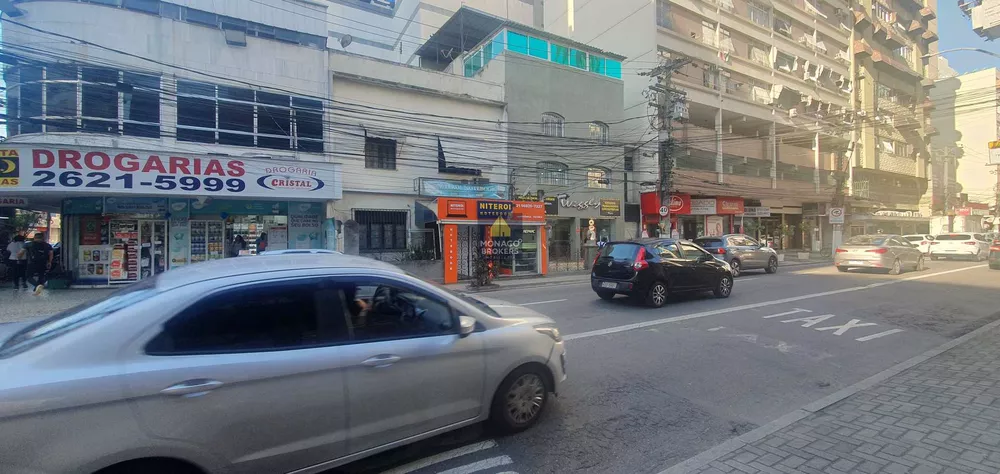 Casa, 2 quartos, 258 m² - Foto 14