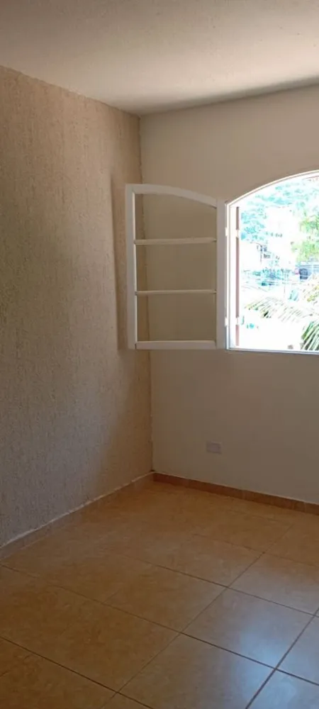 Casa, 4 quartos, 250 m² - Foto 13