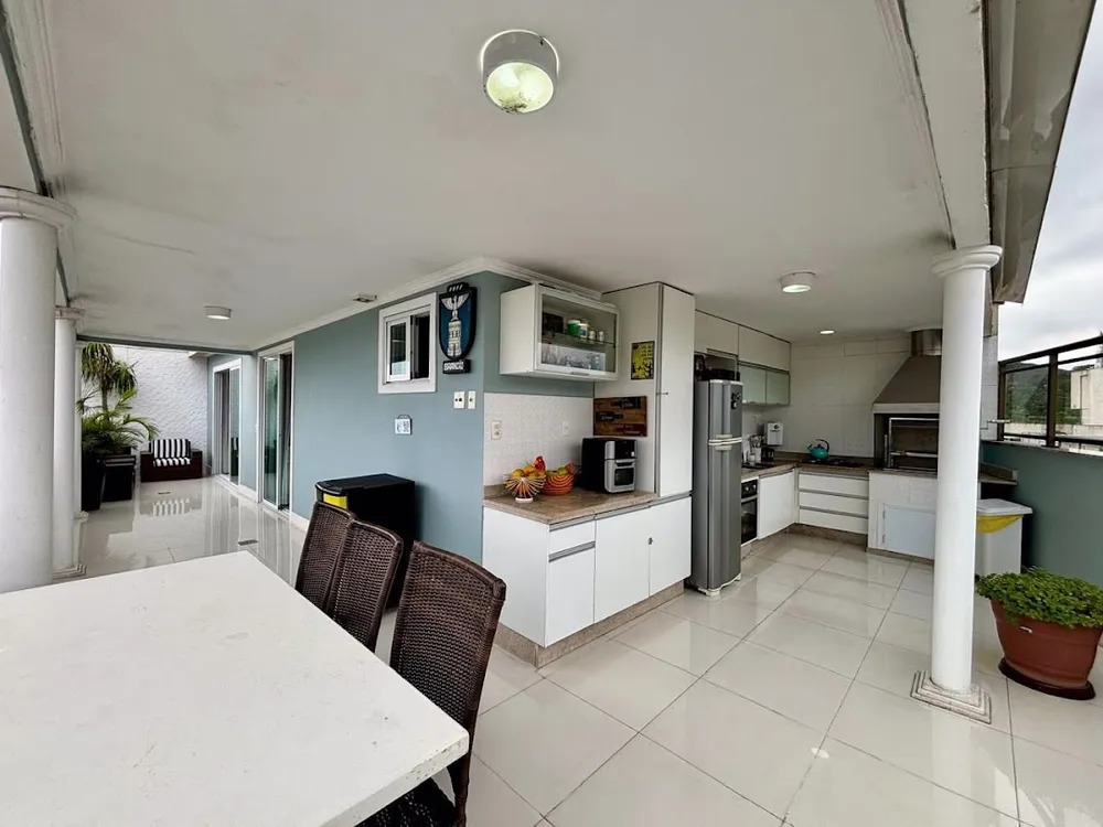 Cobertura, 4 quartos, 226 m² - Foto 4