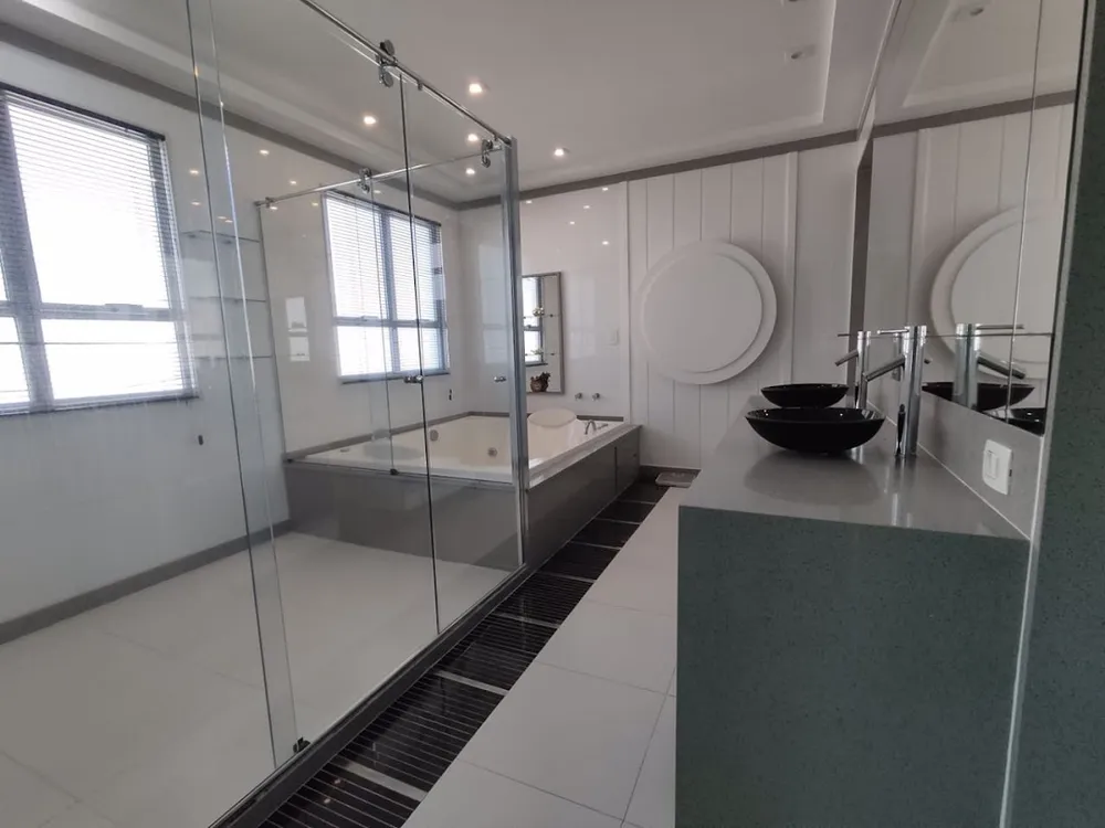 Casa, 5 quartos, 600 m² - Foto 23