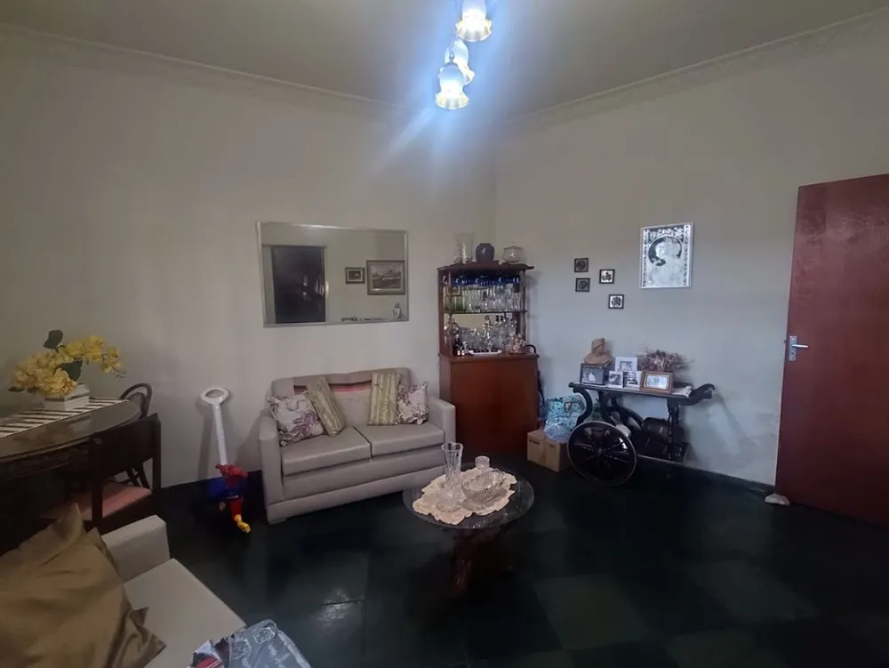 Casa, 4 quartos, 320 m² - Foto 1