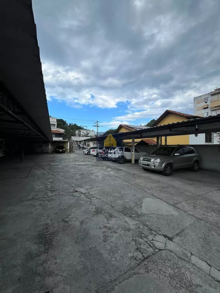 Loteamento e Condomínio, 1300 m² - Foto 4