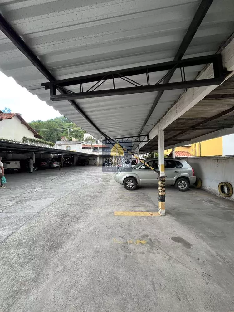 Loteamento e Condomínio, 1300 m² - Foto 1