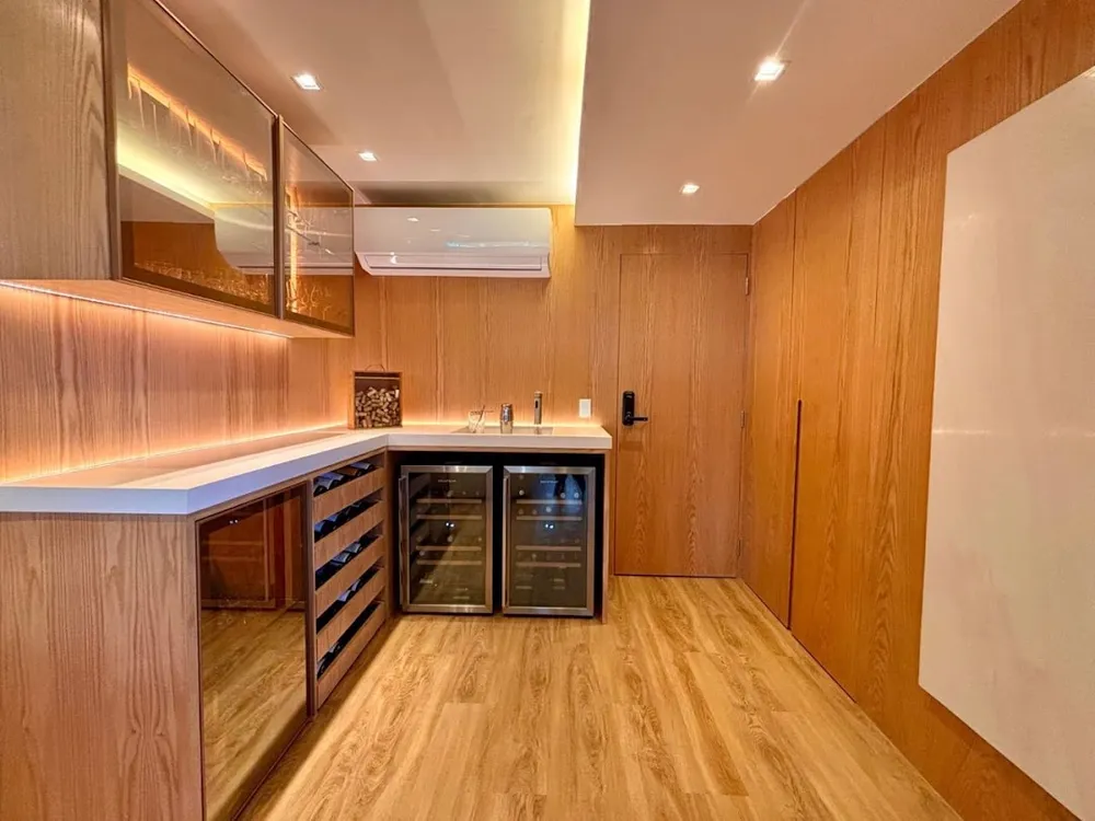 Cobertura, 3 quartos, 239 m² - Foto 4