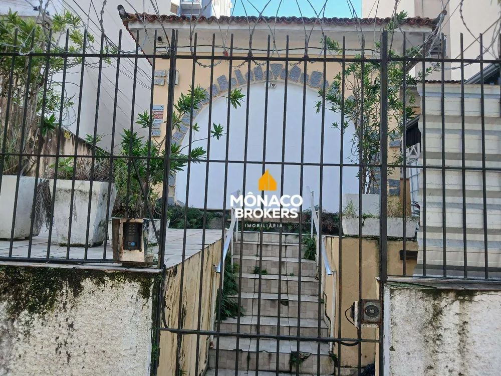 Casa, 4 quartos, 142 m² - Foto 1