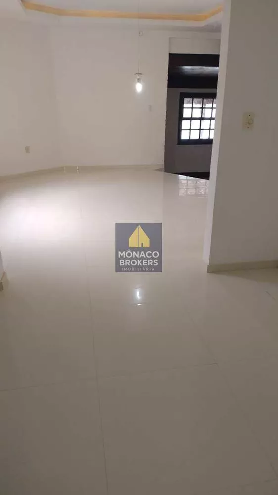 Casa, 4 quartos, 198 m² - Foto 4