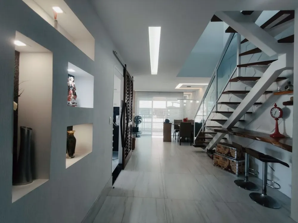 Cobertura, 3 quartos, 250 m² - Foto 6