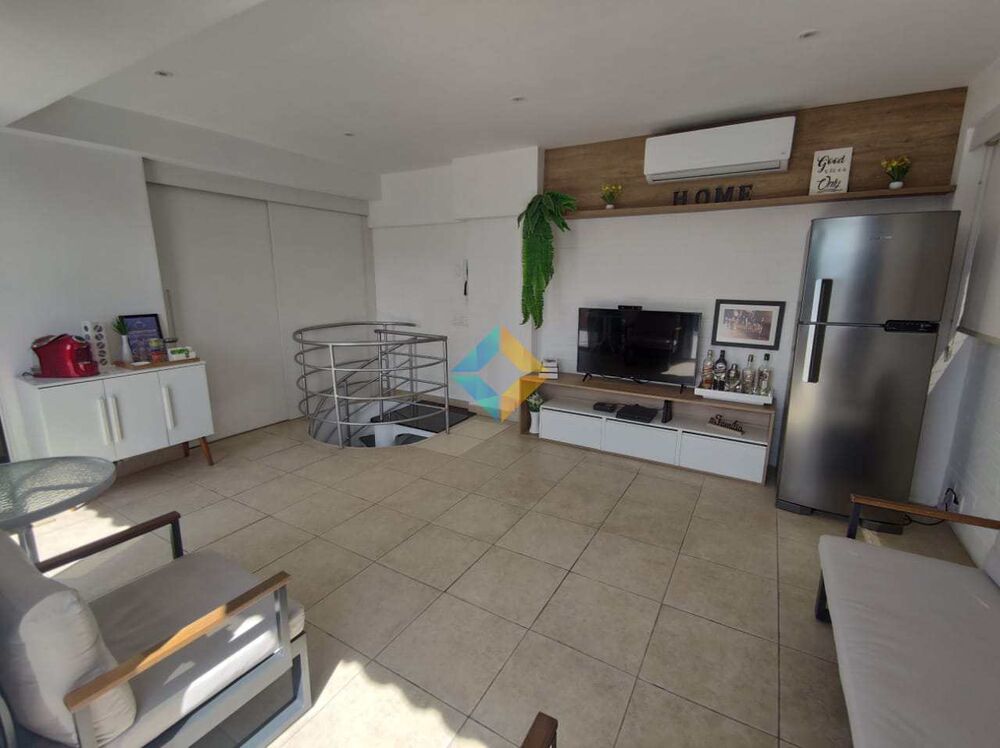 Cobertura à venda com 2 quartos, 120m² - Foto 4