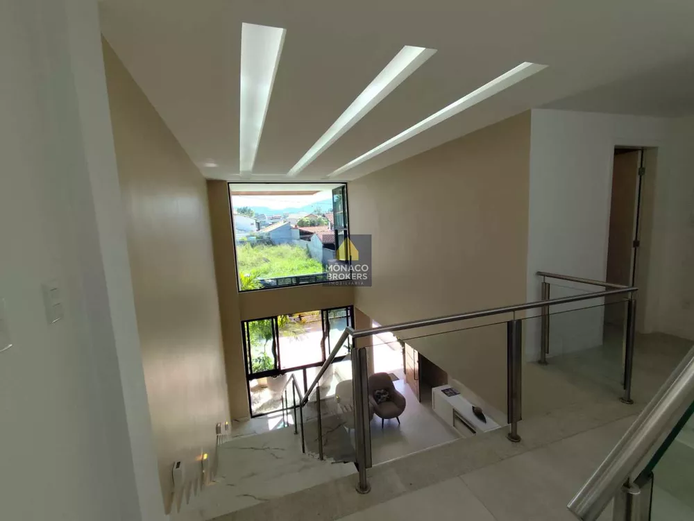 Casa, 5 quartos, 265 m² - Foto 14