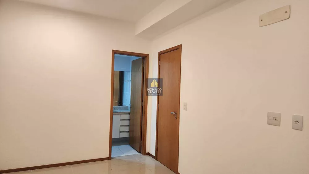 Apartamento, 4 quartos, 132 m² - Foto 8