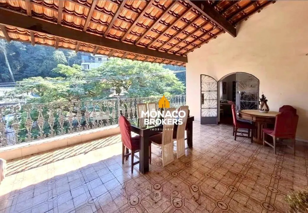 Casa, 4 quartos, 250 m² - Foto 23