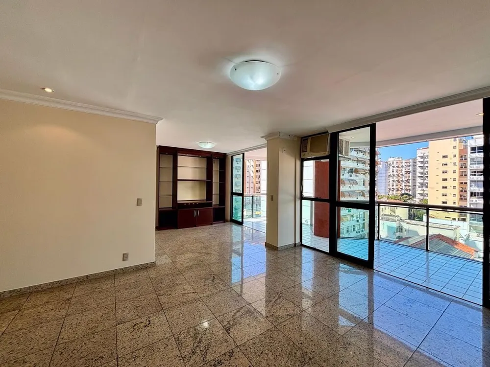 Apartamento, 3 quartos, 140 m² - Foto 2