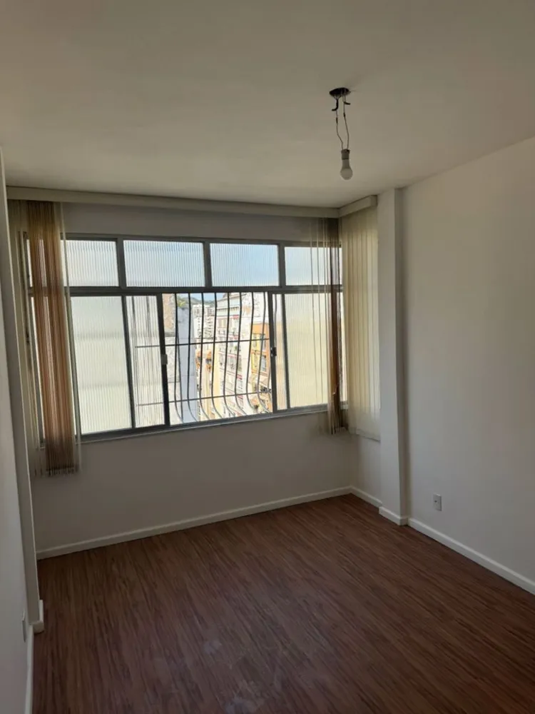 Apartamento, 2 quartos, 75 m² - Foto 2