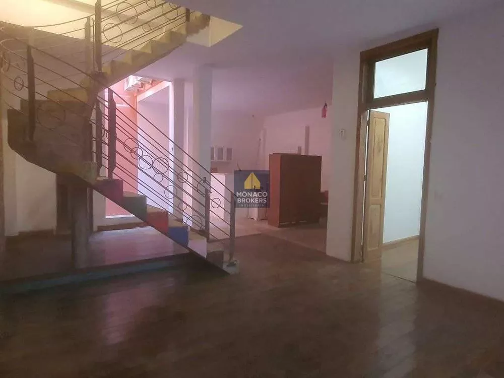Casa, 4 quartos, 240 m² - Foto 10
