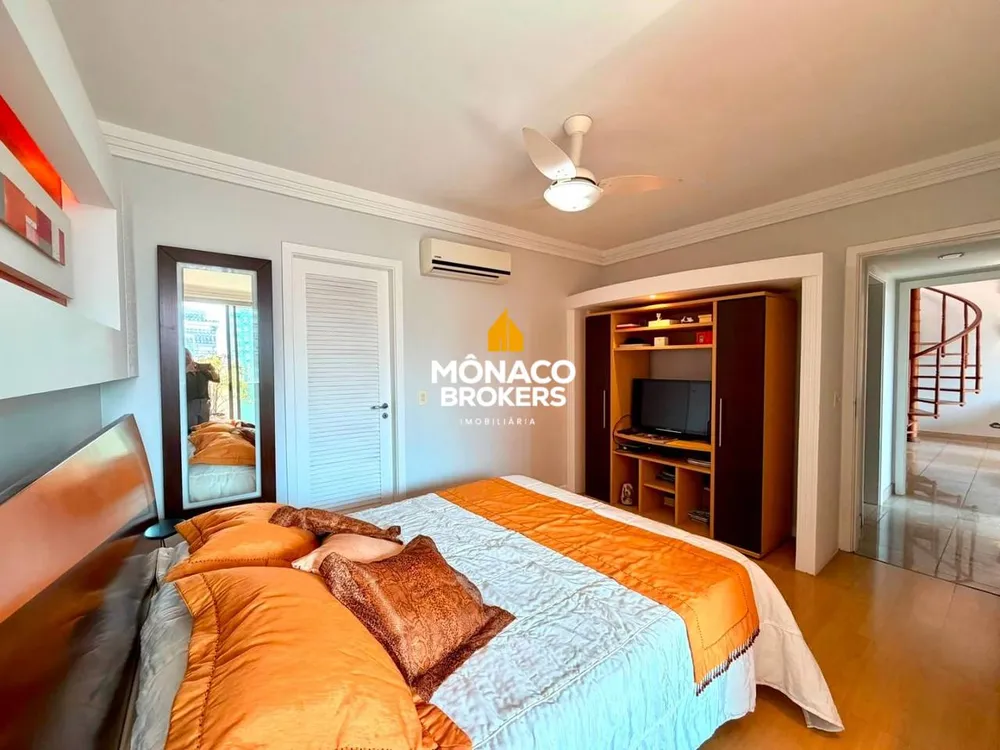 Cobertura, 3 quartos, 238 m² - Foto 11