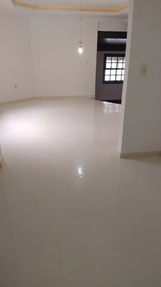 Casa, 4 quartos, 198 m² - Foto 4