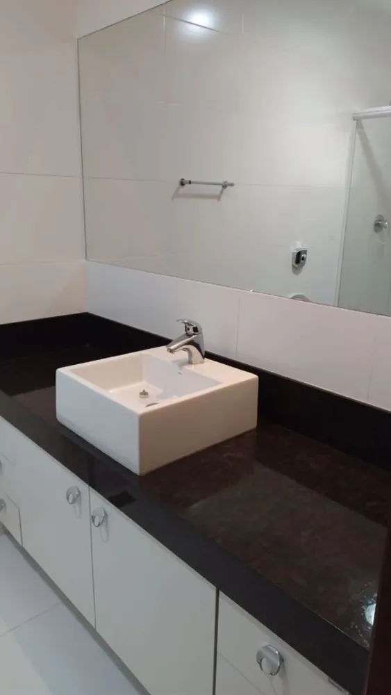 Casa, 4 quartos, 198 m² - Foto 13
