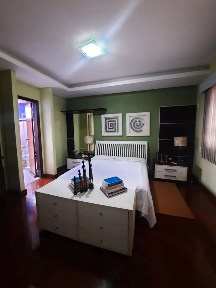Casa, 5 quartos, 300 m² - Foto 31