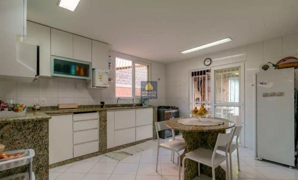 Casa, 3 quartos, 310 m² - Foto 24