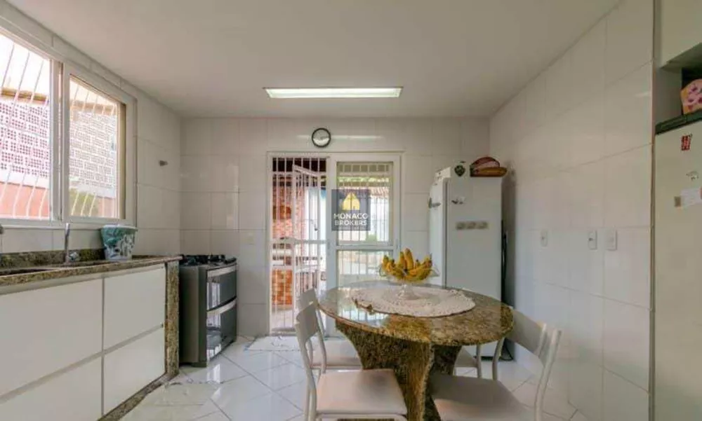 Casa, 3 quartos, 310 m² - Foto 25