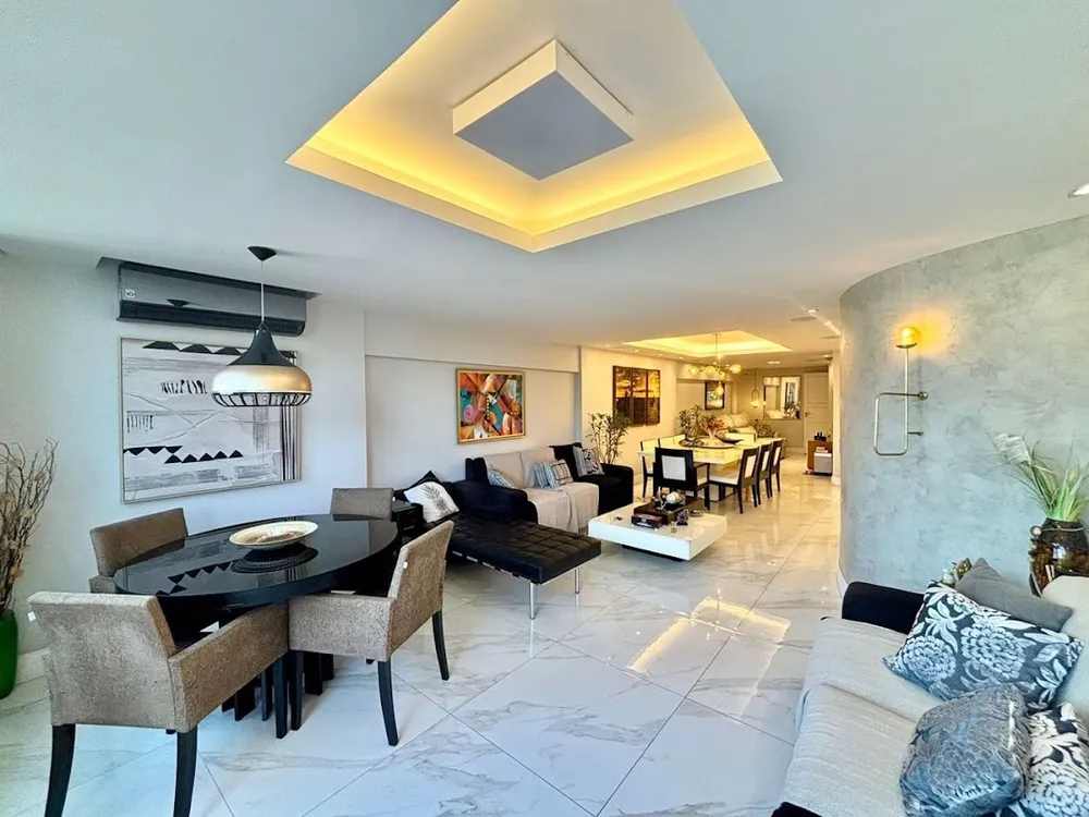 Apartamento, 4 quartos, 240 m² - Foto 1