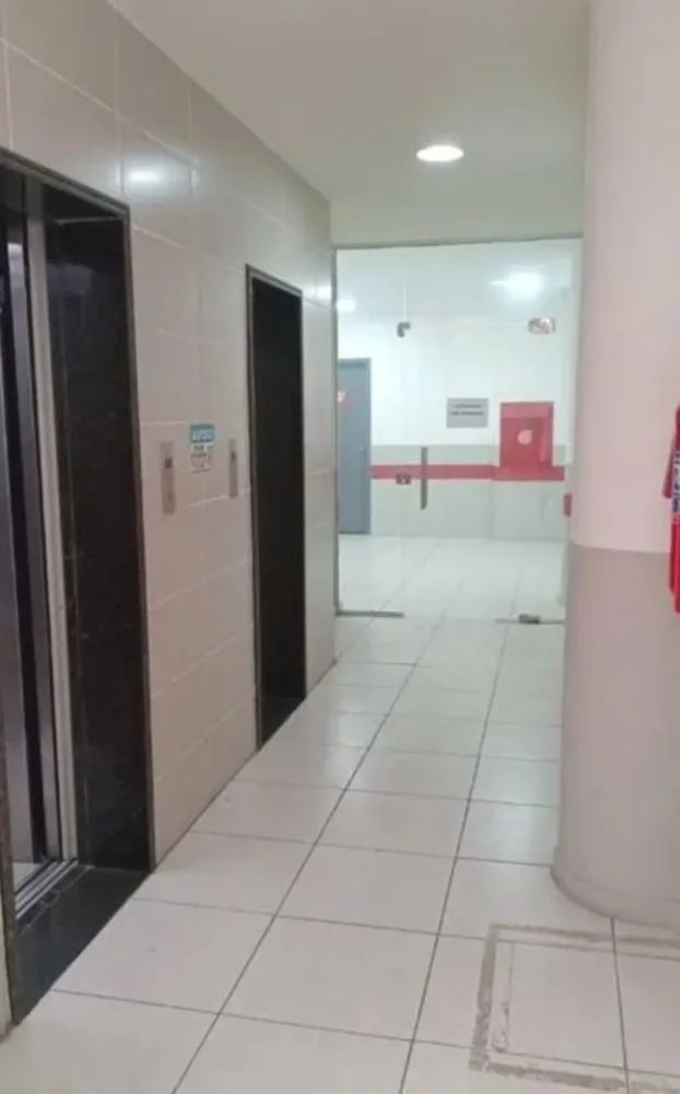 Loja-Salão, 630 m² - Foto 1
