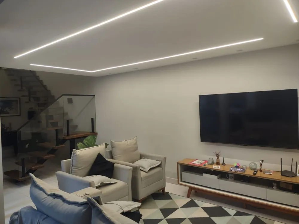 Casa, 4 quartos, 200 m² - Foto 1