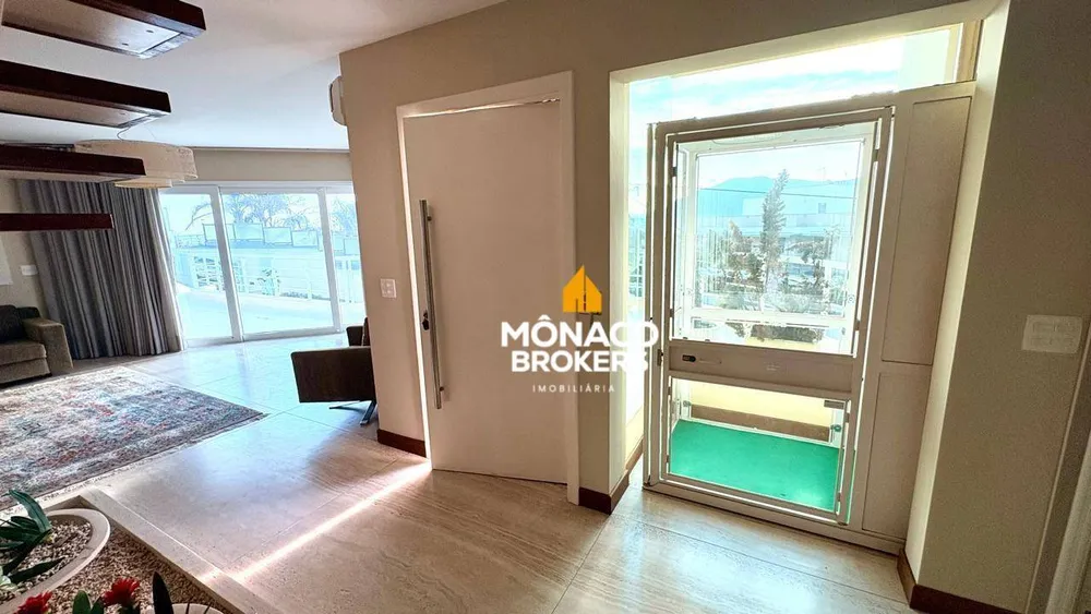 Casa, 6 quartos, 300 m² - Foto 6