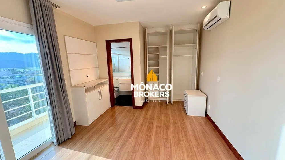 Casa, 6 quartos, 300 m² - Foto 25