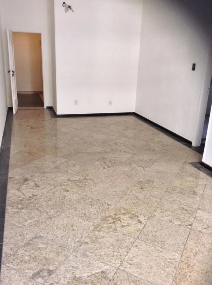 Apartamento, 3 quartos, 131 m² - Foto 2