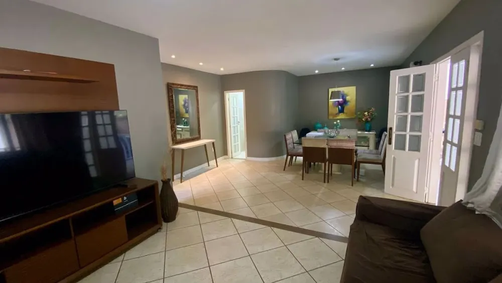 Casa, 5 quartos, 206 m² - Foto 2