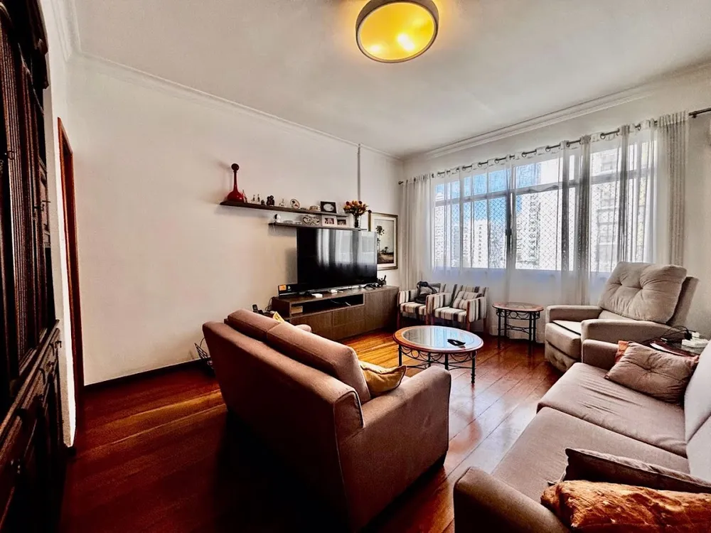 Apartamento, 3 quartos, 140 m² - Foto 1