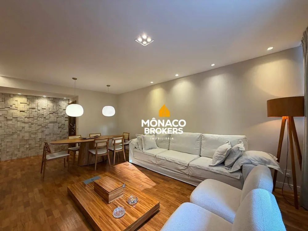 Apartamento, 3 quartos, 202 m² - Foto 1