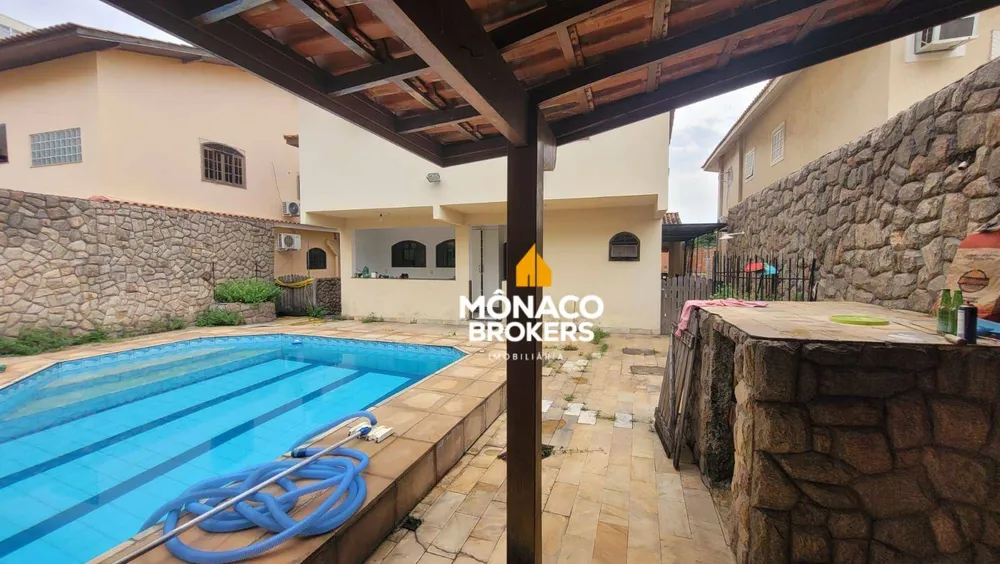 Casa, 3 quartos, 250 m² - Foto 2
